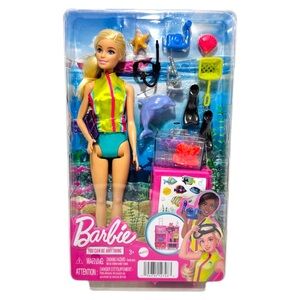 🆕 Barbie Marine Biologist Doll And Accessories Mobile Lab Playset 10+ Pieces